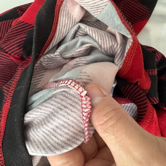 Fammy Jammies Velour Plaid One Piece Button Front Pajamas Medium Polar Bear Butt - Picture 8 of 14